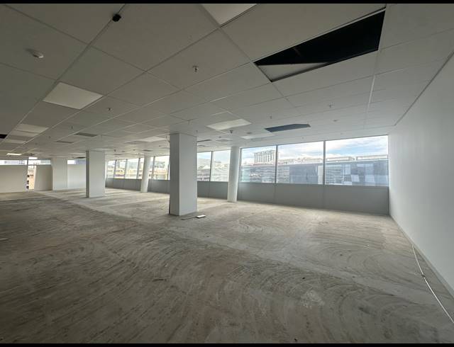 423M² OFFICE TO LET IN SANDTON CENTRAL